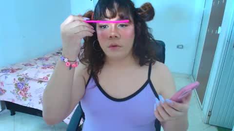 Snapshot of violettacam69 chatting on April 10, 8:08 am violettacam69 online show from April 10, 8:08 am