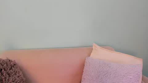 violettaluxx online show from June 12, 11:42 am