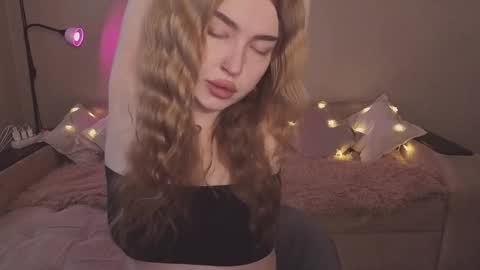 ViolettaOtis online show from February 3, 1:27 pm