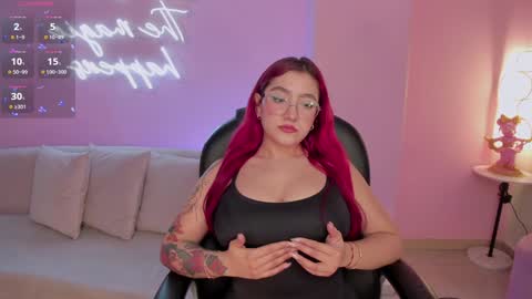 Violett Castel online show from December 16, 8:37 pm