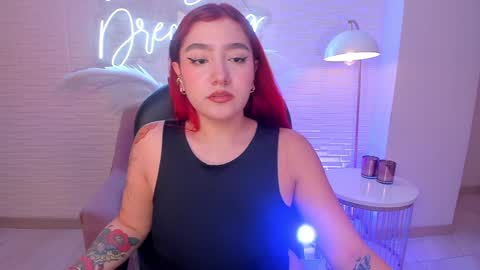 Violett Castel online show from December 29, 5:22 pm