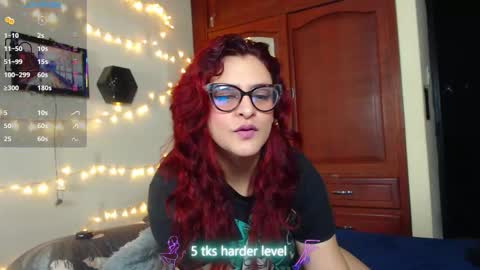 Violetta Morningstar online show from March 15, 6:52 am