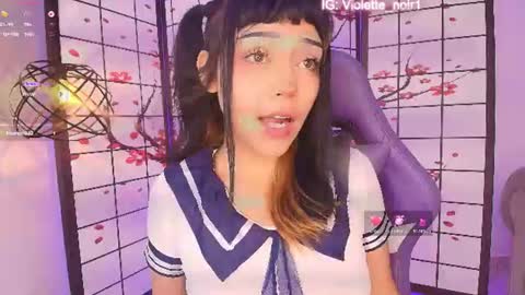 violettenoi online show from July 1, 8:08 pm