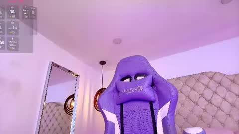 violettenoi online show from July 3, 3:57 am