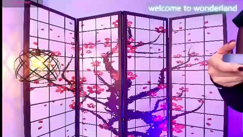 violettenoi online show from July 29, 7:45 pm