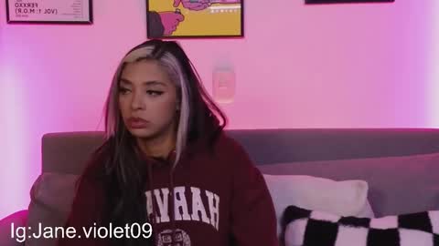 Violet online show from September 9, 1:05 am