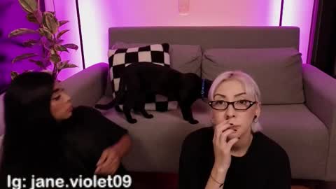 Violet online show from December 15, 12:48 am