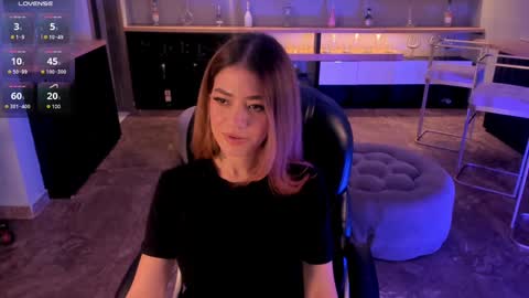 Violett  online show from December 20, 10:43 pm