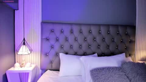 VioletthaRous online show from March 12, 10:38 pm