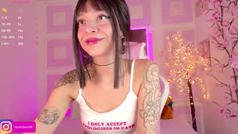 Violeta online show from December 2, 1:50 pm