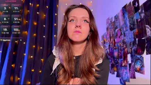 Snapshot of violettmo0n chatting on March 28, 11:59 pm Next stream 1522026 400 GMT 3 online show from March 28, 11:59 pm