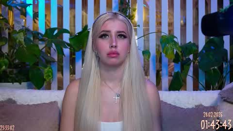 Violetta online show from February 28, 8:32 pm