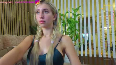 violetttttkabc online show from September 18, 10:23 pm