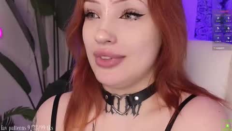Snapshot of violetvio1ator chatting on February 12, 4:18 am Dommy mommy online show from February 12, 4:18 am