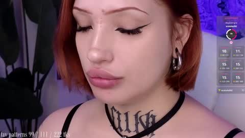 Snapshot of violetvio1ator chatting on April 19, 9:08 am Dommy mommy online show from April 19, 9:08 am