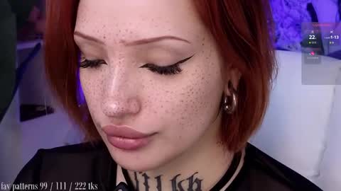 Snapshot of violetvio1ator chatting on April 22, 7:44 am Dommy mommy online show from April 22, 7:44 am