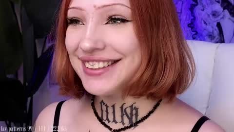 Snapshot of violetvio1ator chatting on May 31, 1:29 pm Dommy mommy online show from May 31, 1:29 pm