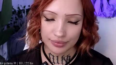 Snapshot of violetvio1ator chatting on July 1, 2:07 pm Dommy mommy online show from July 1, 2:07 pm