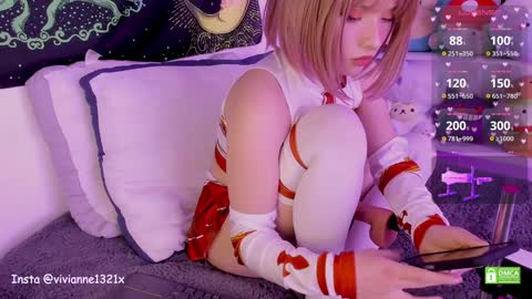 Violetvivi online show from December 4, 4:49 pm