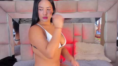 VIOLET online show from March 11, 8:59 pm