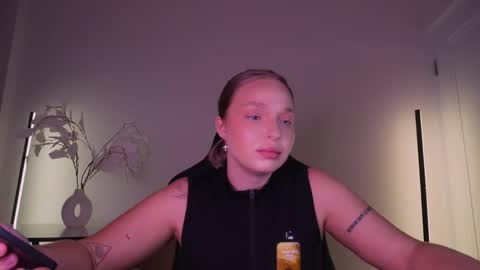 Violla online show from September 19, 11:22 am