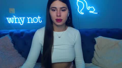 viollinalv online show from September 29, 4:39 am