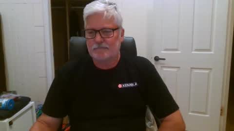 viper654321 online show from October 19, 7:42 am