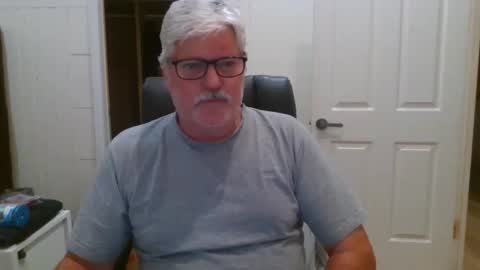 viper654321 online show from November 13, 8:02 am