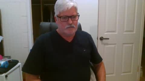 viper654321 online show from December 14, 7:58 am