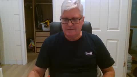 Snapshot of viper654321 chatting on May 7, 12:49 am viper654321 online show from May 7, 12:49 am