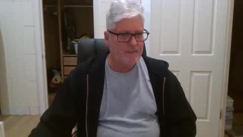 Snapshot of viper654321 chatting on May 12, 7:05 am viper654321 online show from May 12, 7:05 am