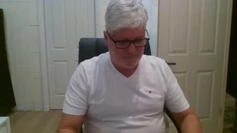 Snapshot of viper654321 chatting on June 6, 7:24 am viper654321 online show from June 6, 7:24 am