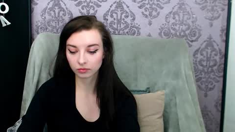 VirginLuna online show from May 12, 7:33 pm