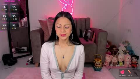 Snapshot of virgiwilk chatting on November 15, 5:05 am Jane online show from November 15, 5:05 am