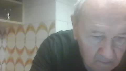 Snapshot of virgomandel chatting on April 21, 5:03 am virgomandel online show from April 21, 5:03 am