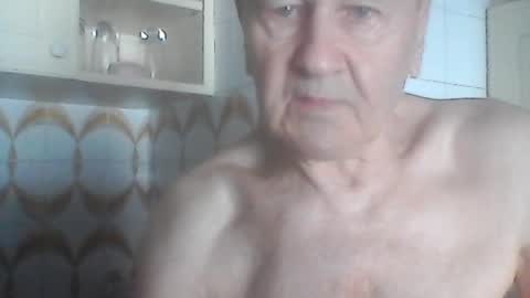 Snapshot of virgomandel chatting on June 25, 4:11 pm virgomandel online show from June 25, 4:11 pm