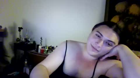 priscilla online show from June 5, 6:52 am