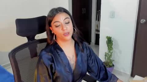 Lu online show from January 19, 3:18 am