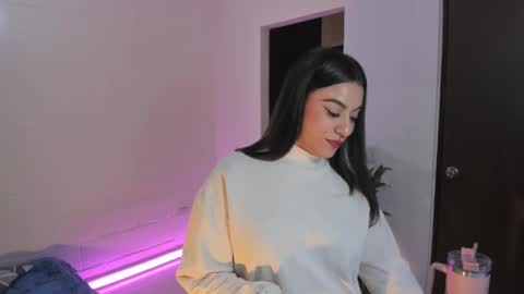 Lu online show from February 11, 11:54 pm