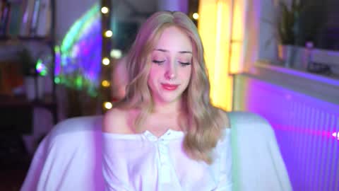 Snapshot of virtualexis chatting on February 23, 3:31 pm virtualexis online show from February 23, 3:31 pm