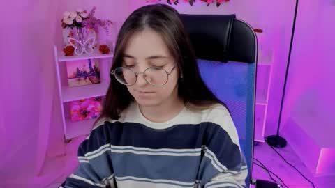 your love online show from September 26, 5:22 am