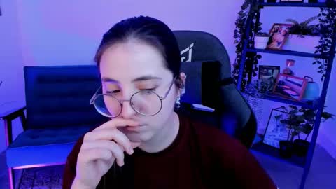 your love online show from October 7, 3:31 pm