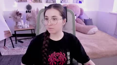 Snapshot of virtualvoyant chatting on March 6, 10:45 am your love online show from March 6, 10:45 am