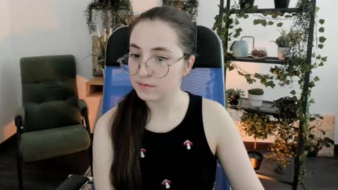 Snapshot of virtualvoyant chatting on March 17, 7:12 am your love online show from March 17, 7:12 am