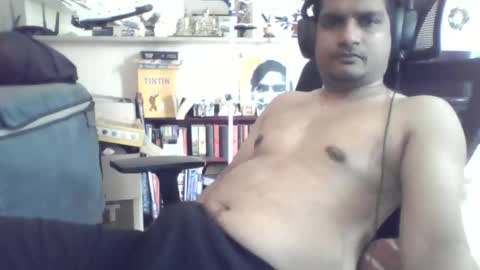 Snapshot of visionzzzz chatting on November 12, 12:00 am Visionzzzz online show from November 12, 12:00 am