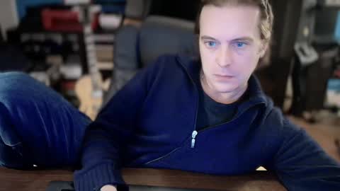 VisitorQ online show from December 26, 6:01 pm