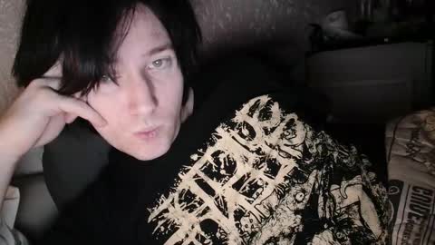 vitiligoboyy online show from February 11, 12:04 am