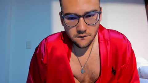 Vito Ferrer online show from March 4, 11:51 am