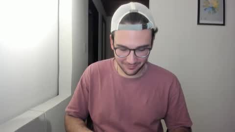 Snapshot of vito_ferrero chatting on March 3, 1:34 am Vito Ferrer online show from March 3, 1:34 am