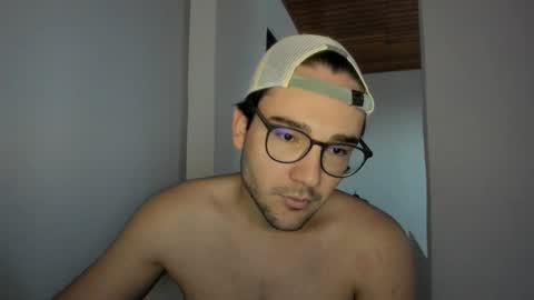 Snapshot of vito_ferrero chatting on March 9, 11:14 am Vito Ferrer online show from March 9, 11:14 am